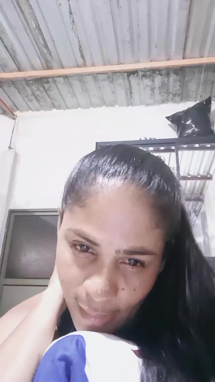 @Mar&iacute;a Castro 😘😘😘😘