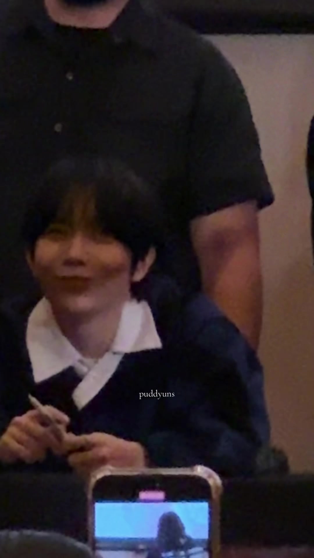 @૮ .◜◡◝ ა