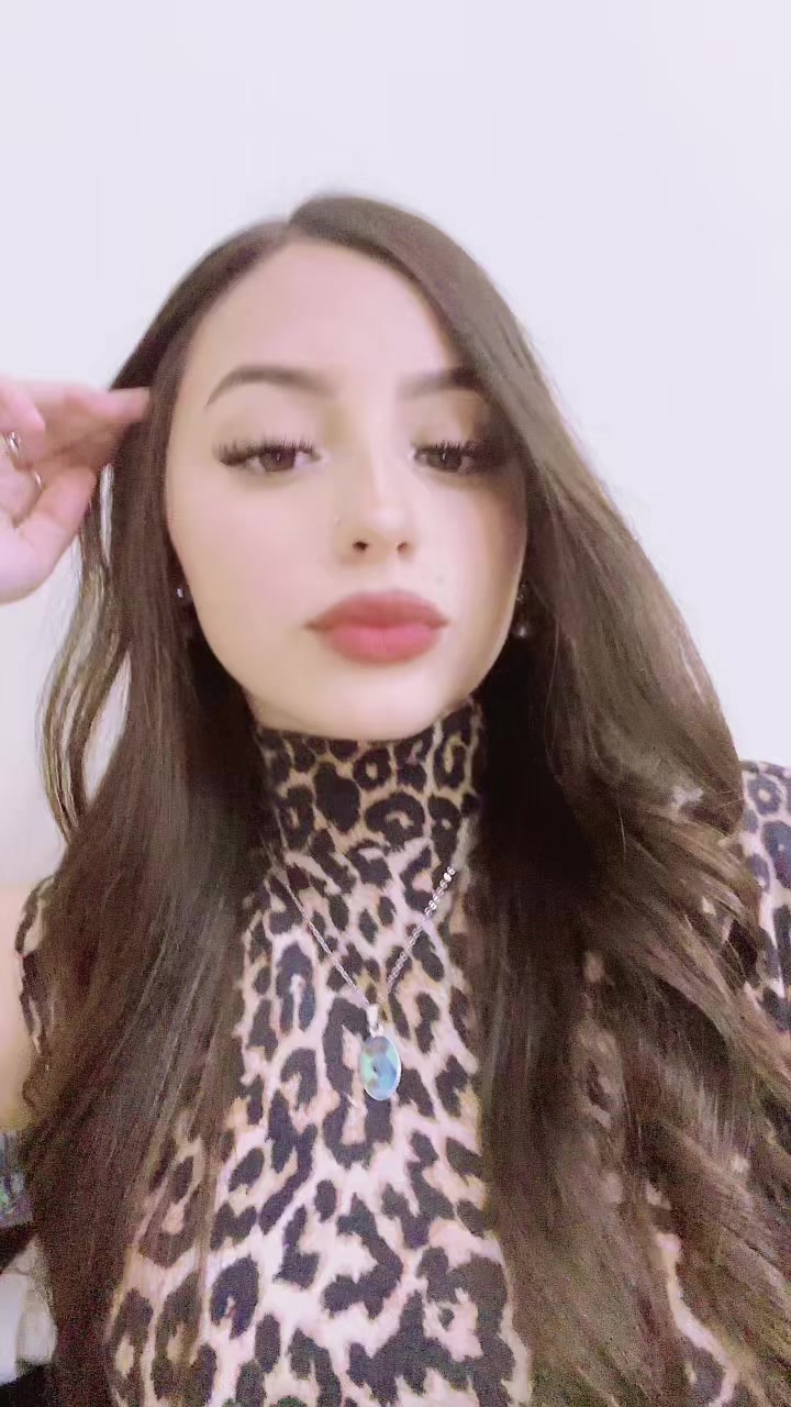 @Luciana