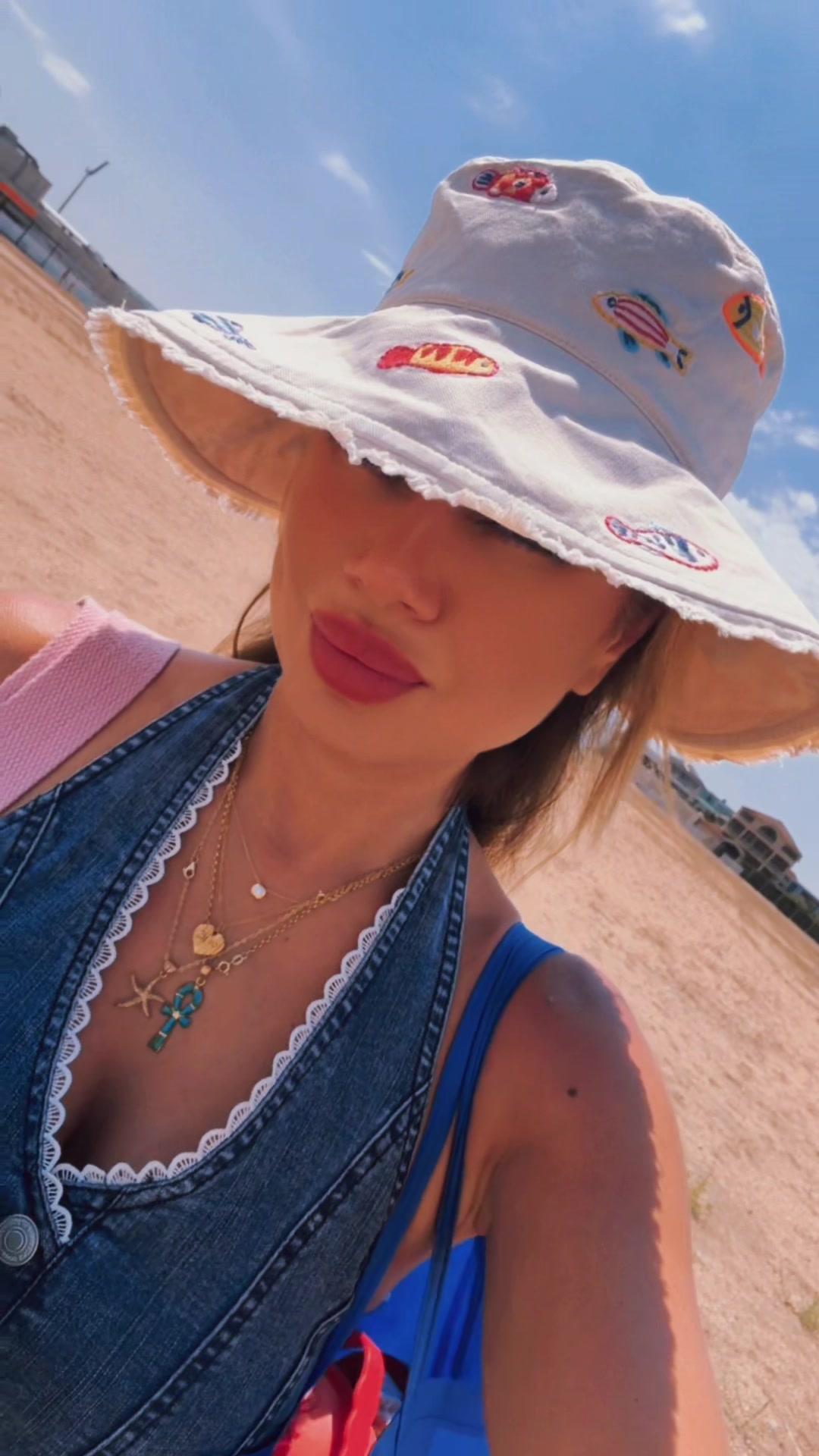 @꧁༺ 𝓐𝔂𝓵𝓾𝓼𝓱𝓪 ༻꧂🇦🇿💖