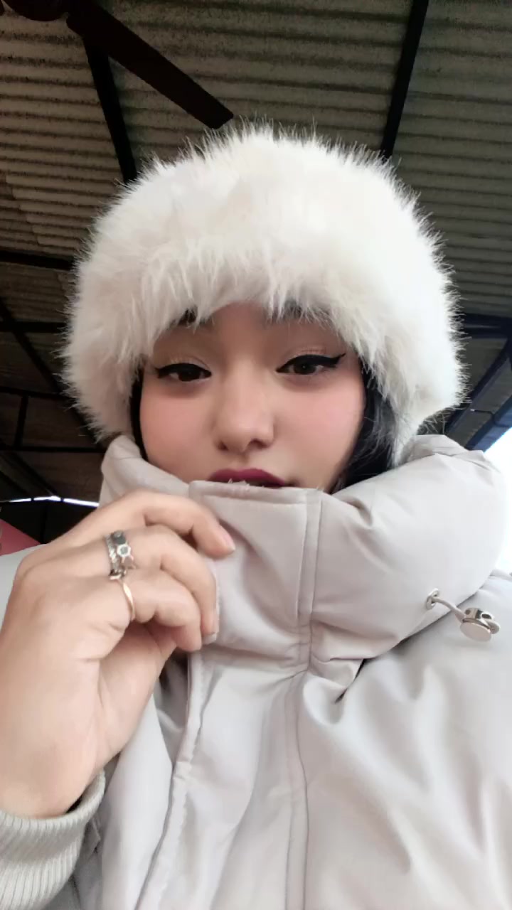 @Sanju Shrestha🎀🤭