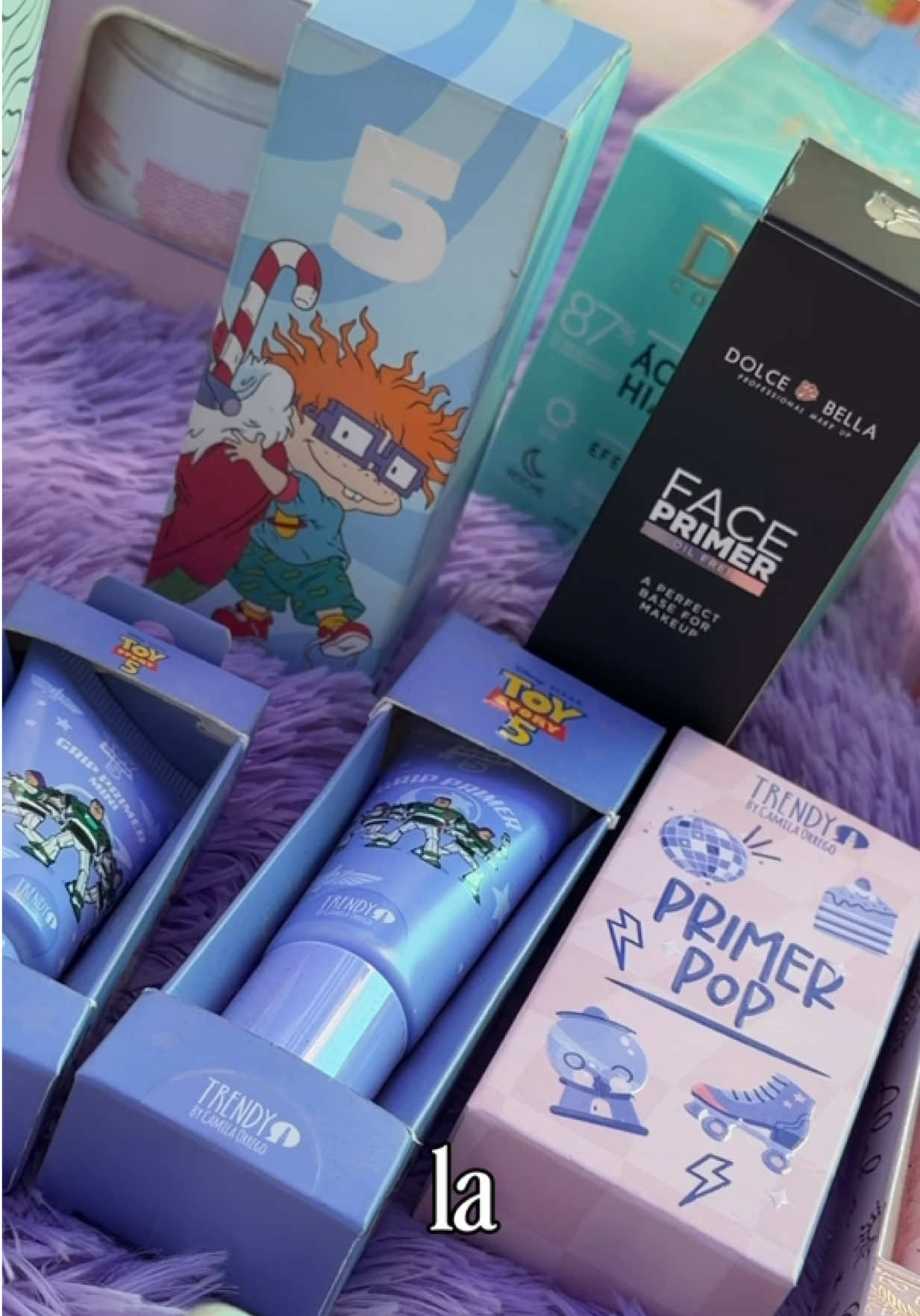 @Éclat Cosmetics