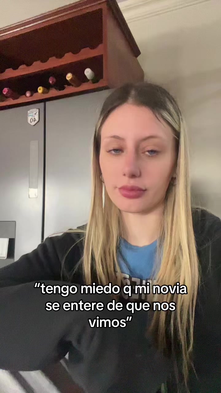 @🥷🏻💋