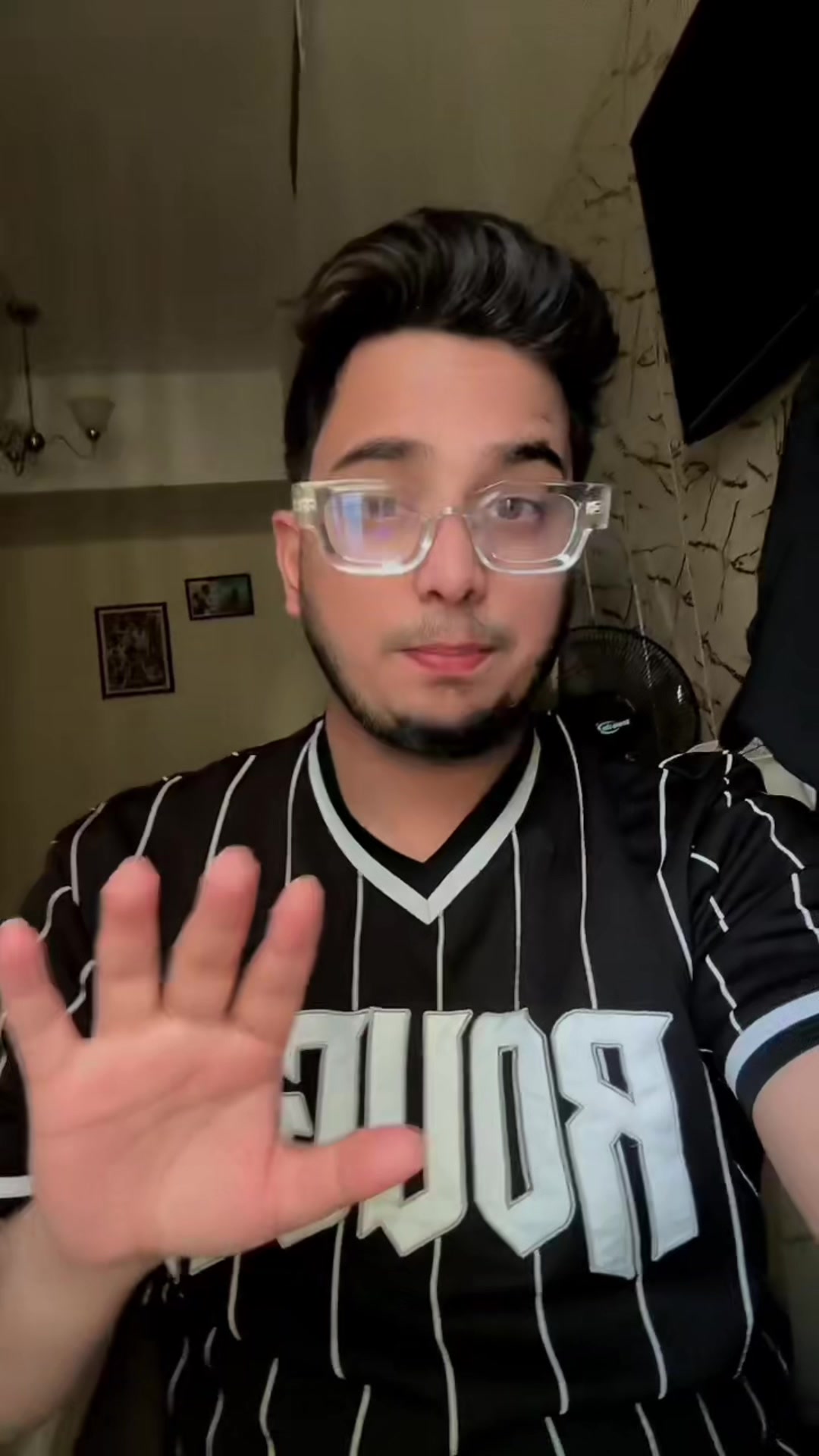 @Fazeem