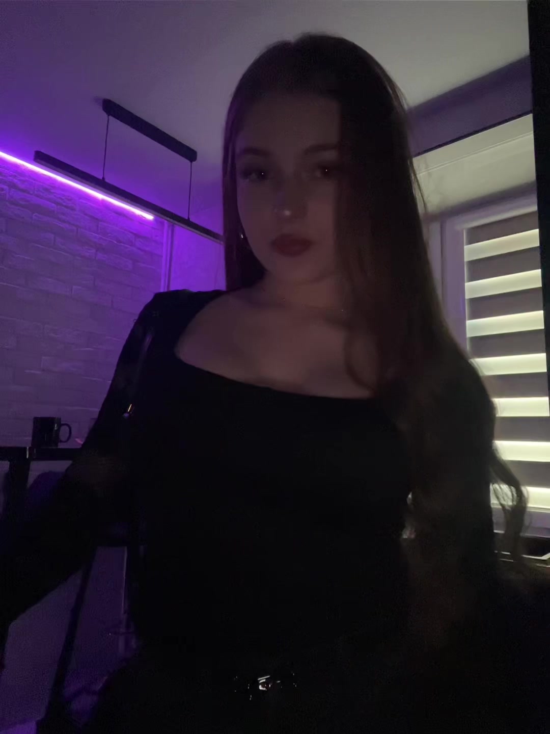@𝒩.
