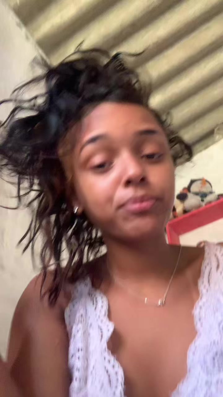 @ana_souza0011