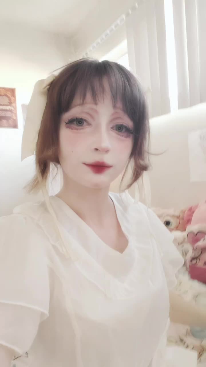@Lady Lily😼レディ・リリー😼🩷