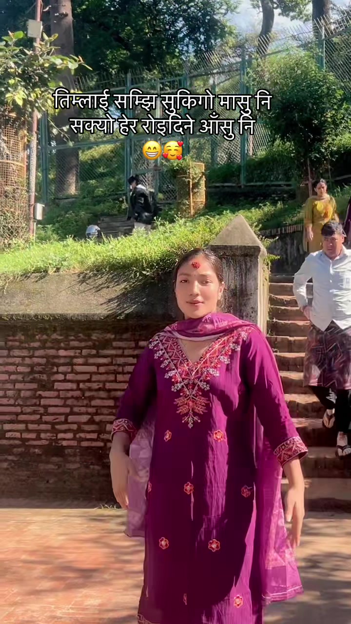 @🅱️ina Khadka✨💫❤️