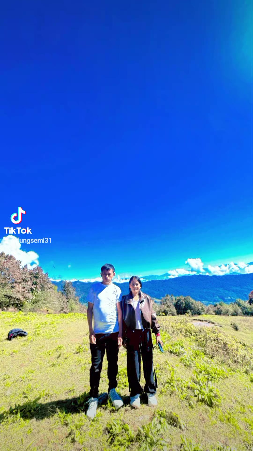 @Fungsemi Limbu