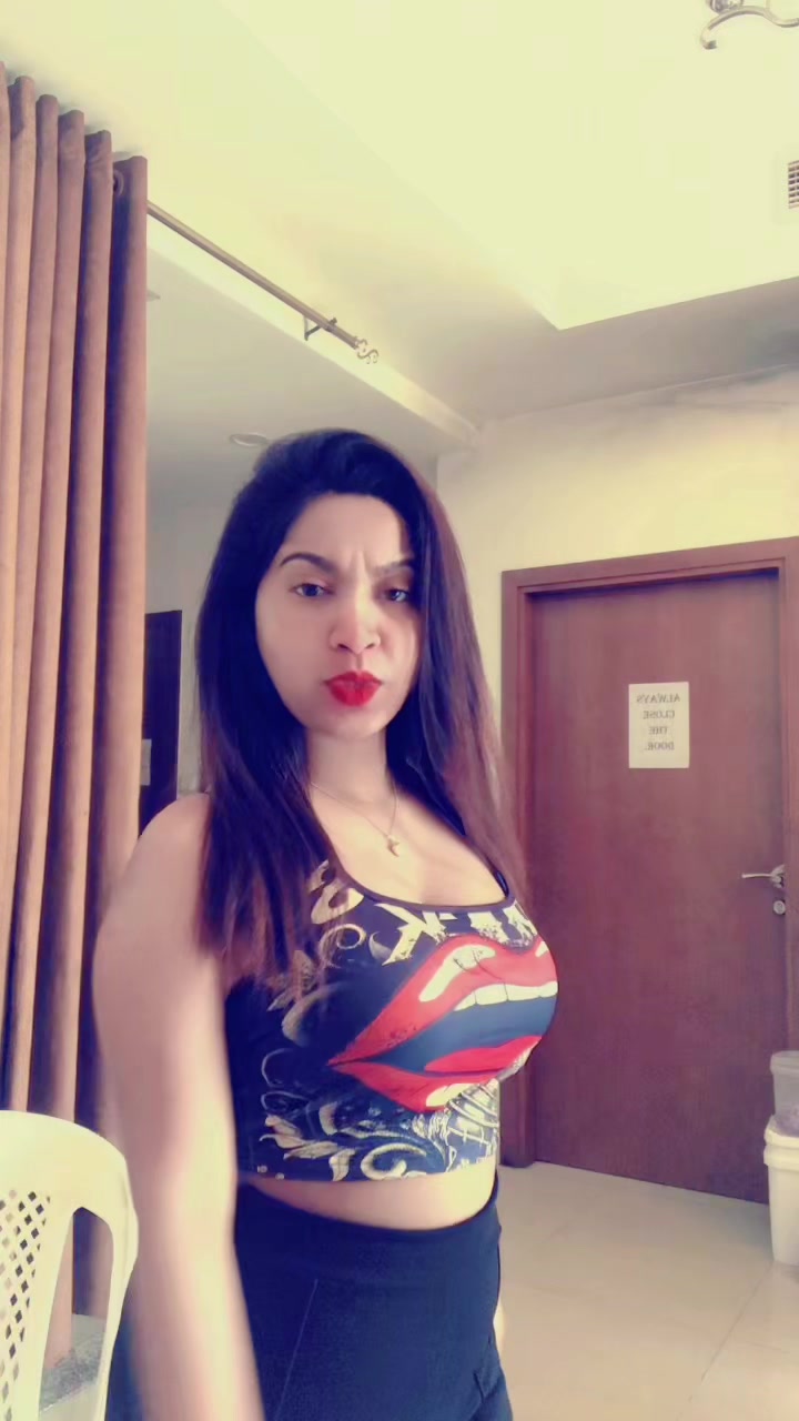 @Angry girl๐ ๐ฆ๐ช๐ฑ๐ฐ๐