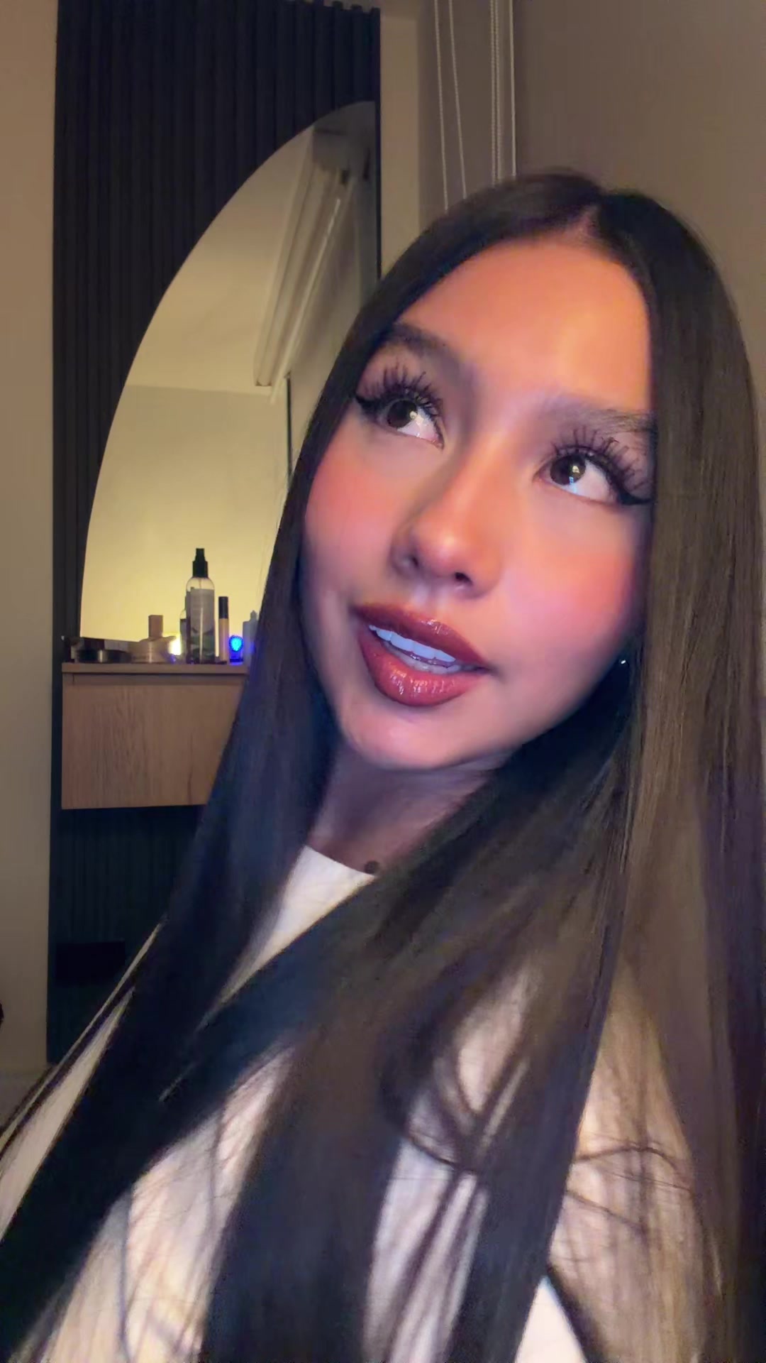 @Valeaarangoo