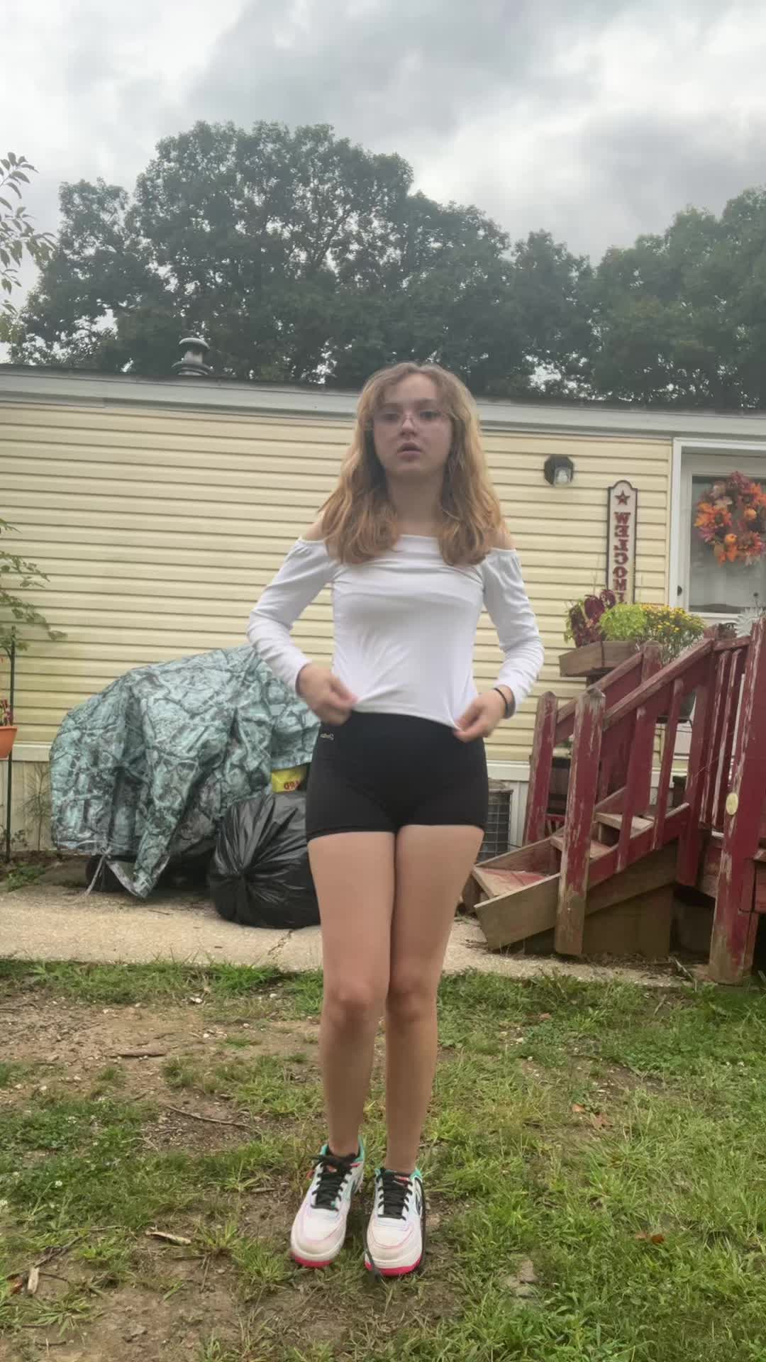 @noramakeup29