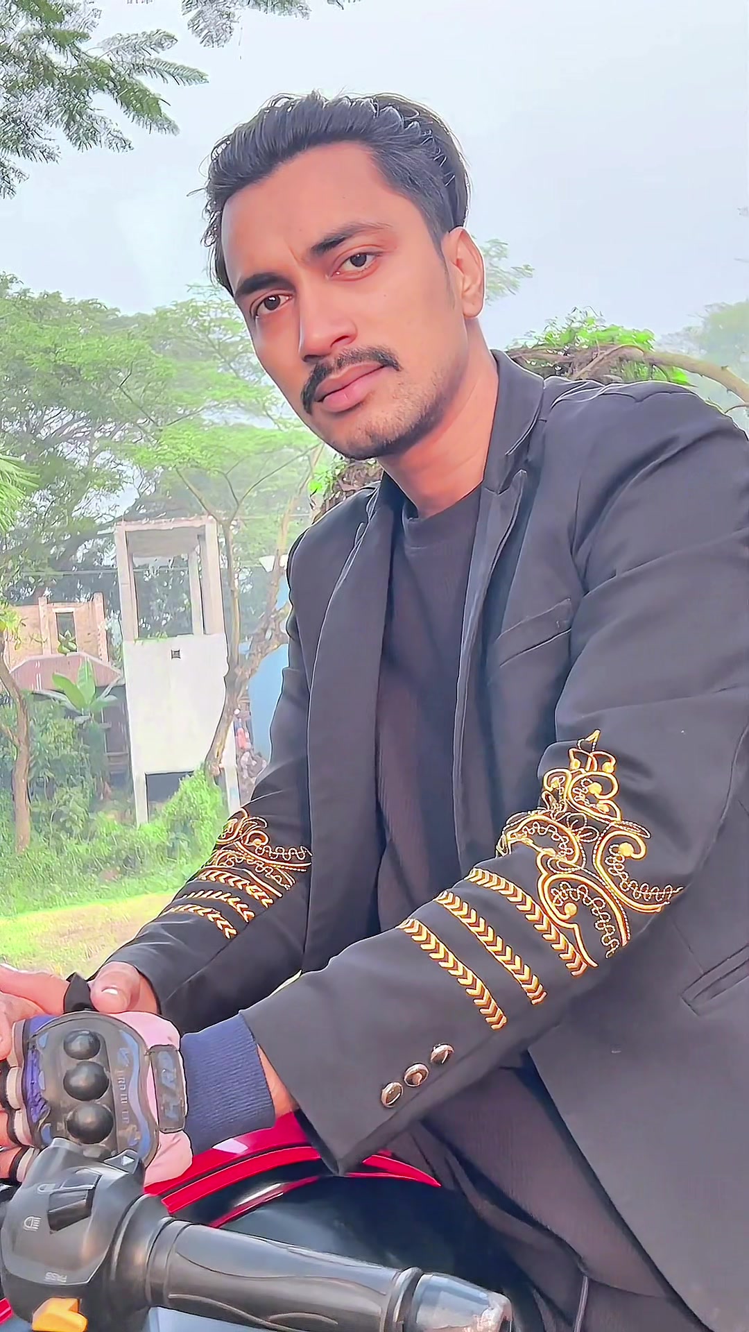 @Junior Shakib1🇧🇩