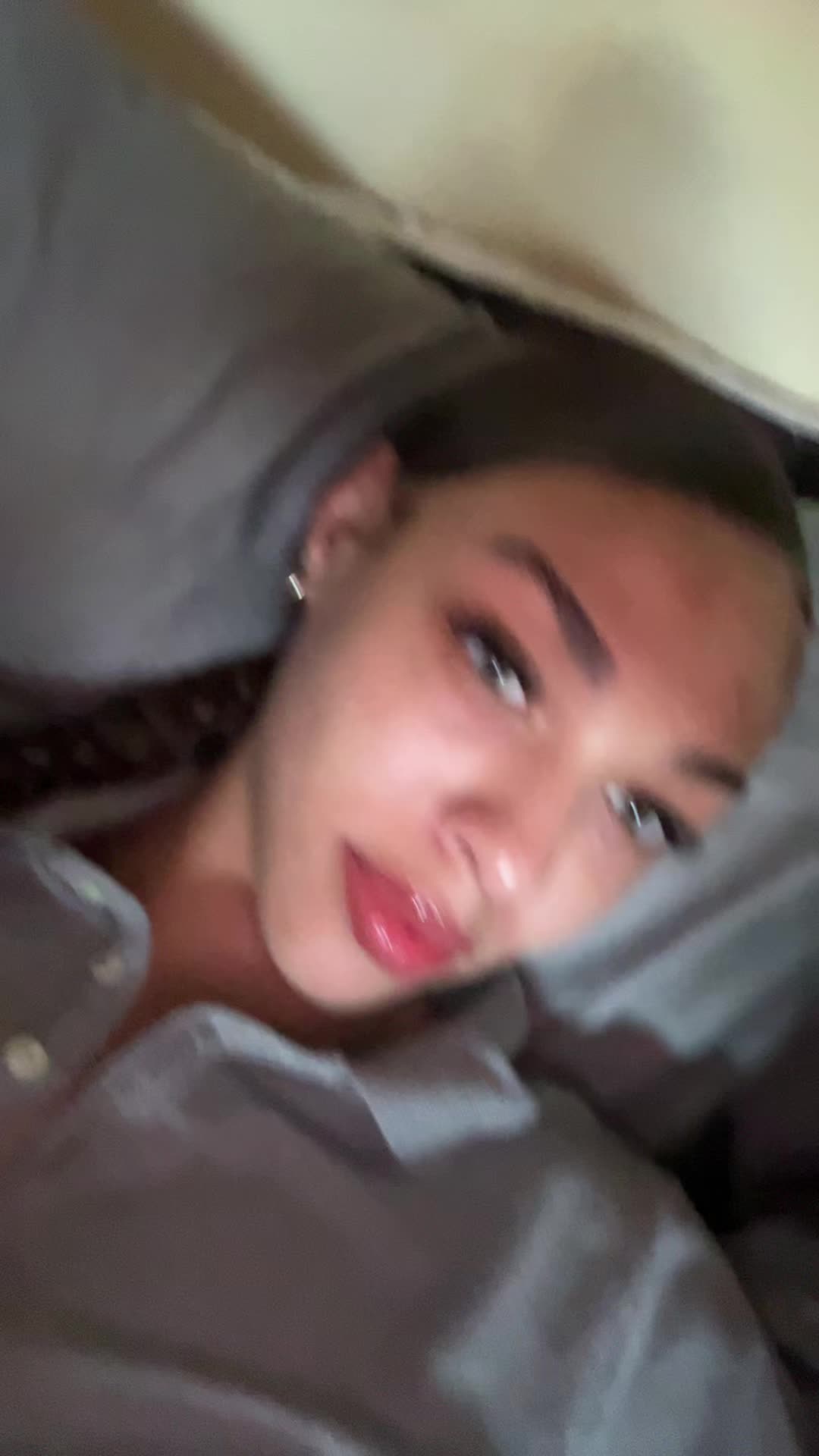 @Uuhhhh?????