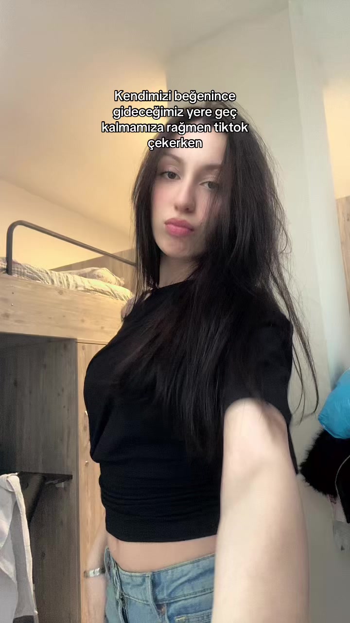 @Sude🐈
