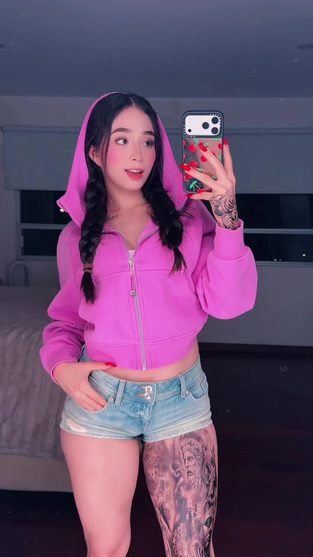 @yajanaaa