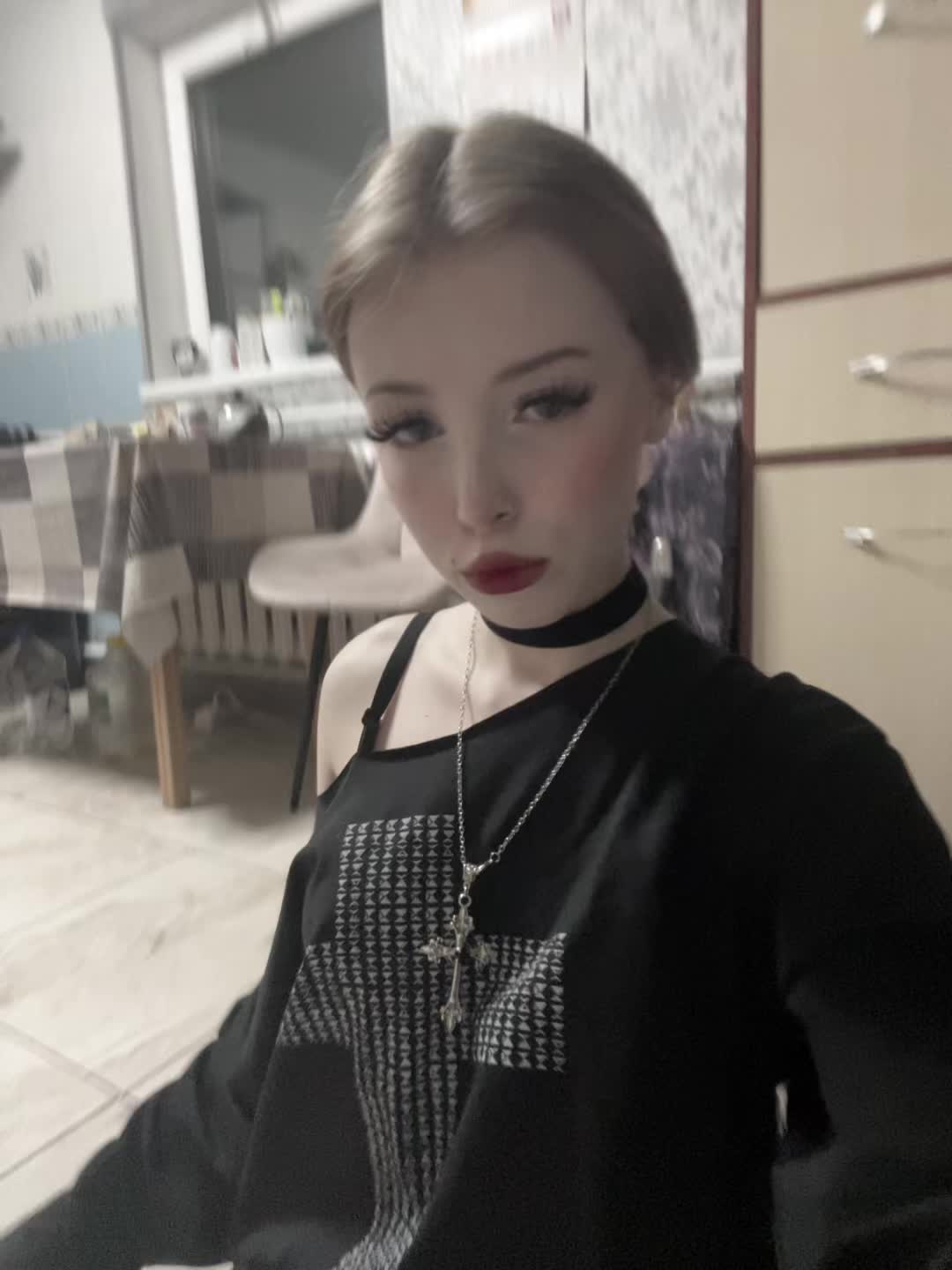 @anarxiaq🩸