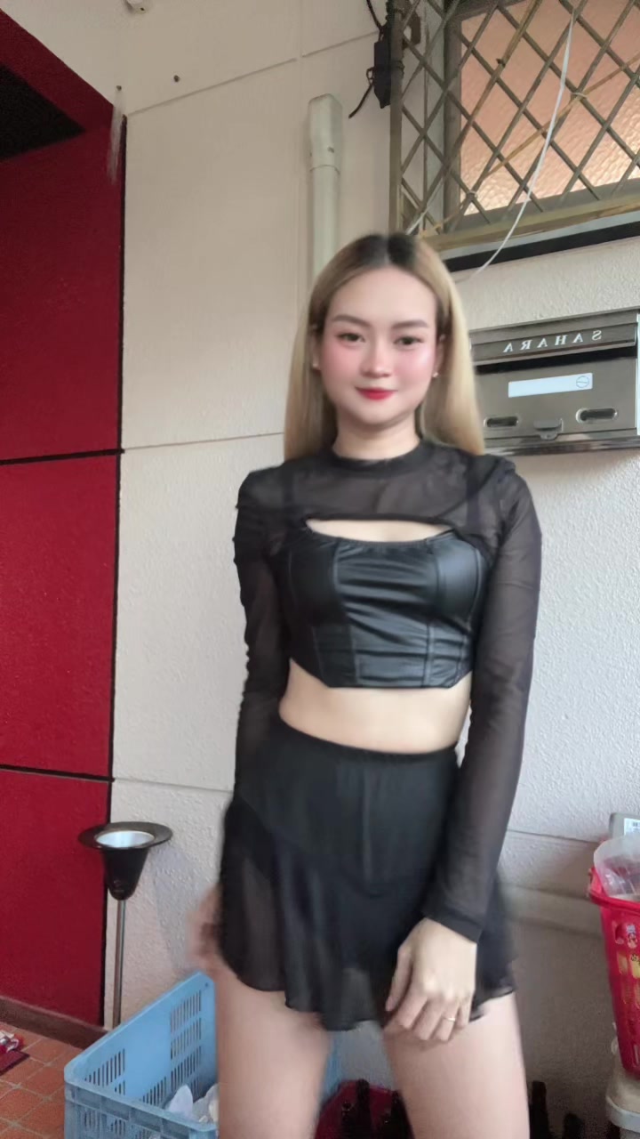 @Saychan18
