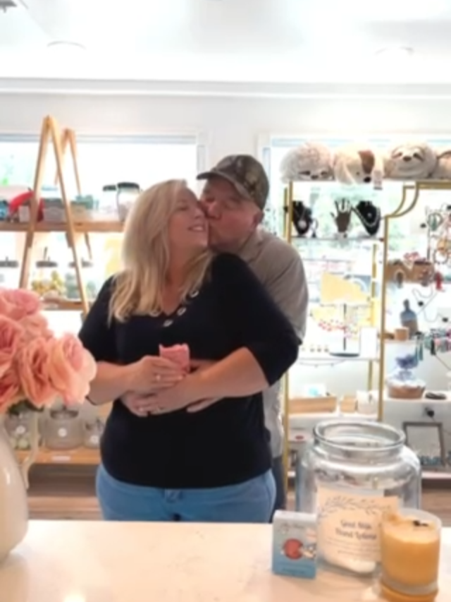 @Ellen Claire Soapery