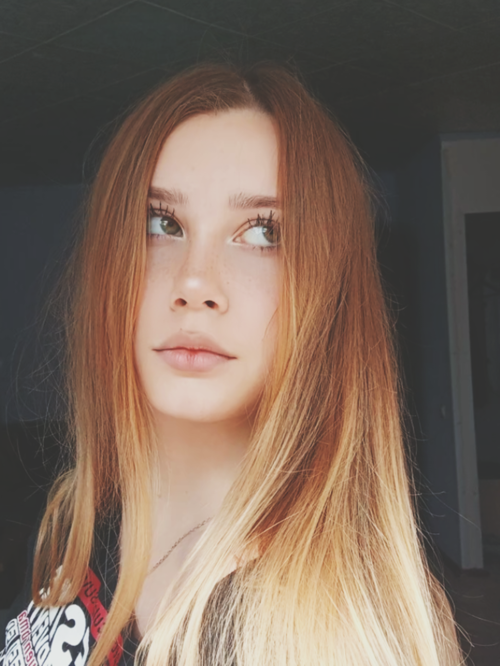 @vvaelss