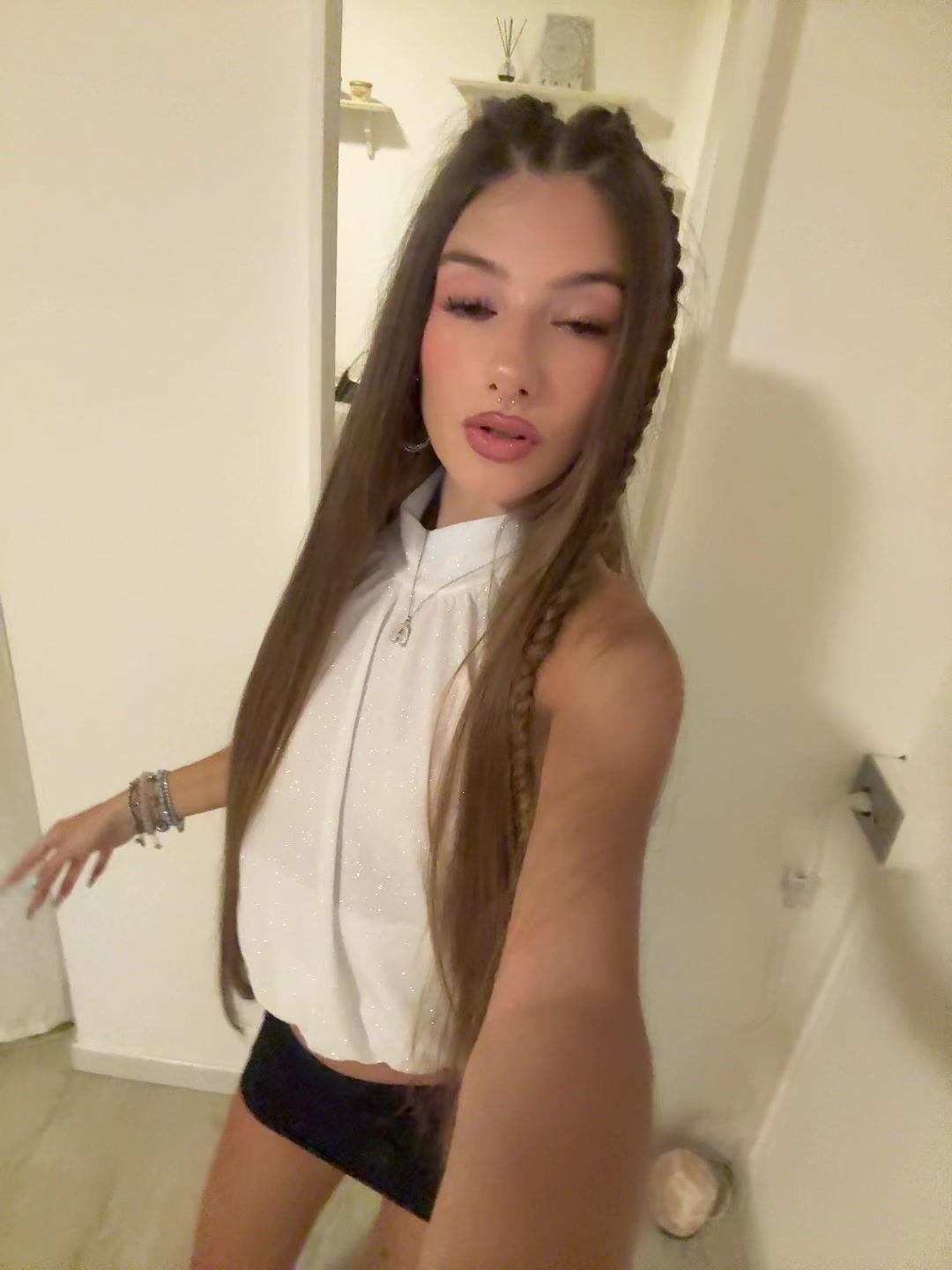 @𝒜𝒩𝒩𝒜💋