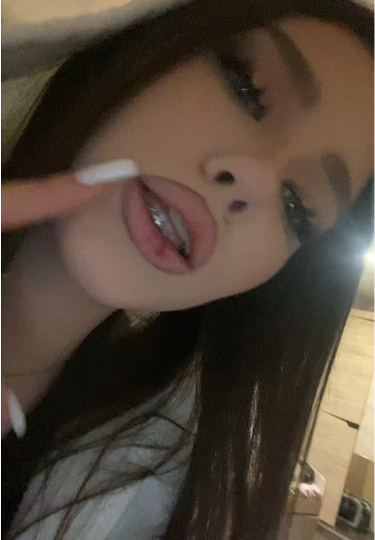 @nikaaa01