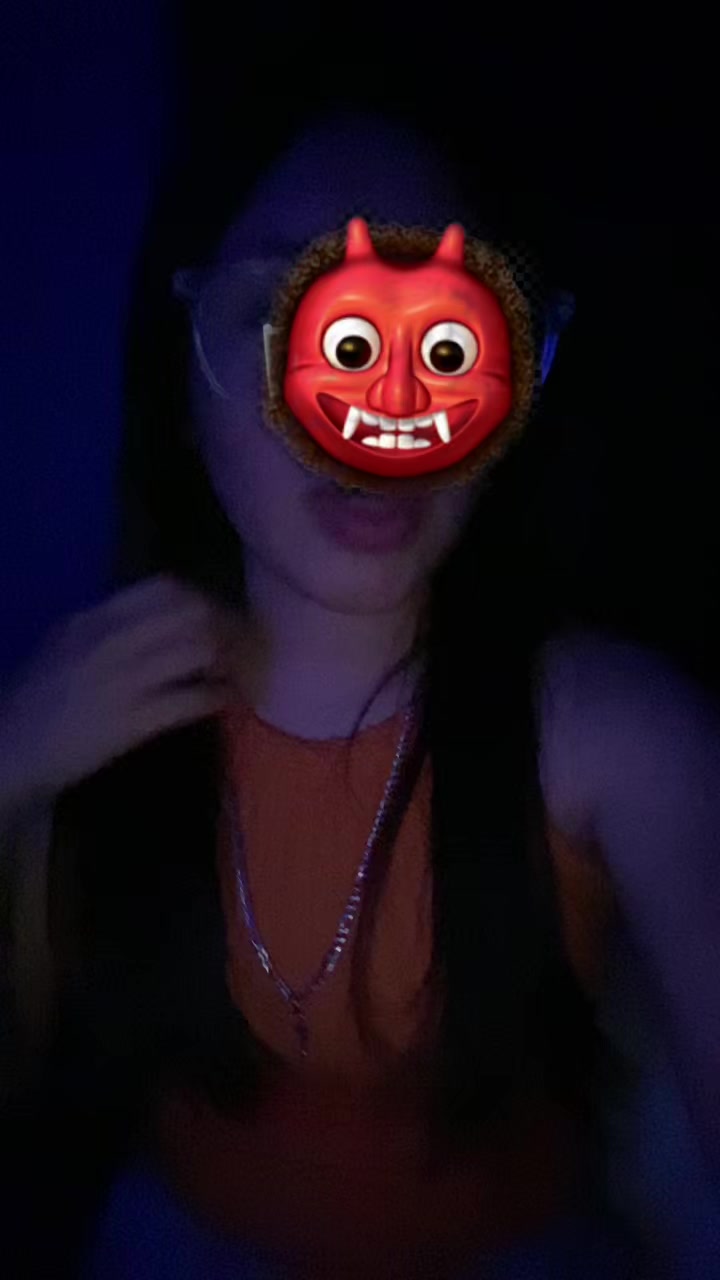 @𝔜𝔞𝔦𝔩𝔢𝔫 𝔪𝔱𝔷📿