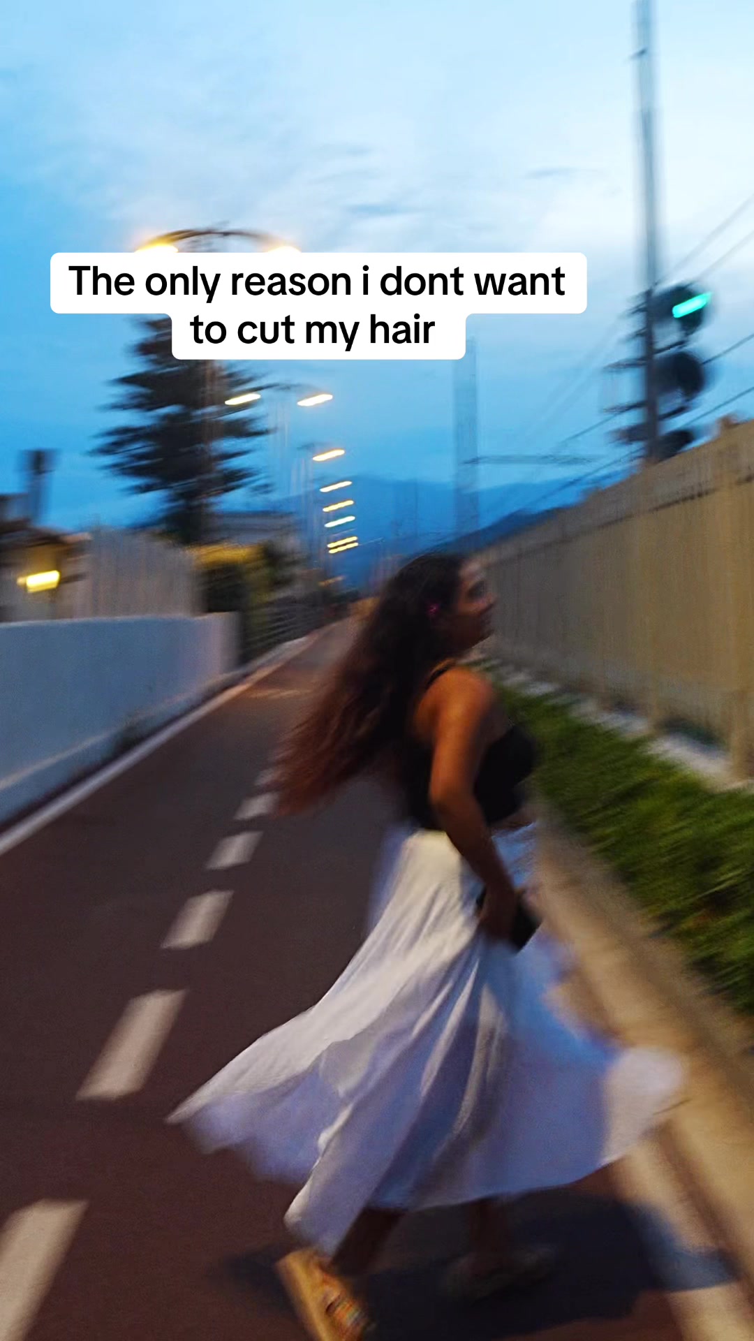 @Beeni_