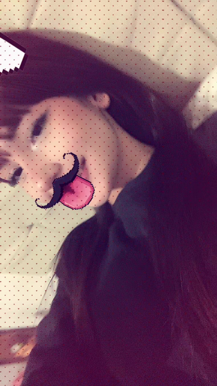 @Bella🧟♀️
