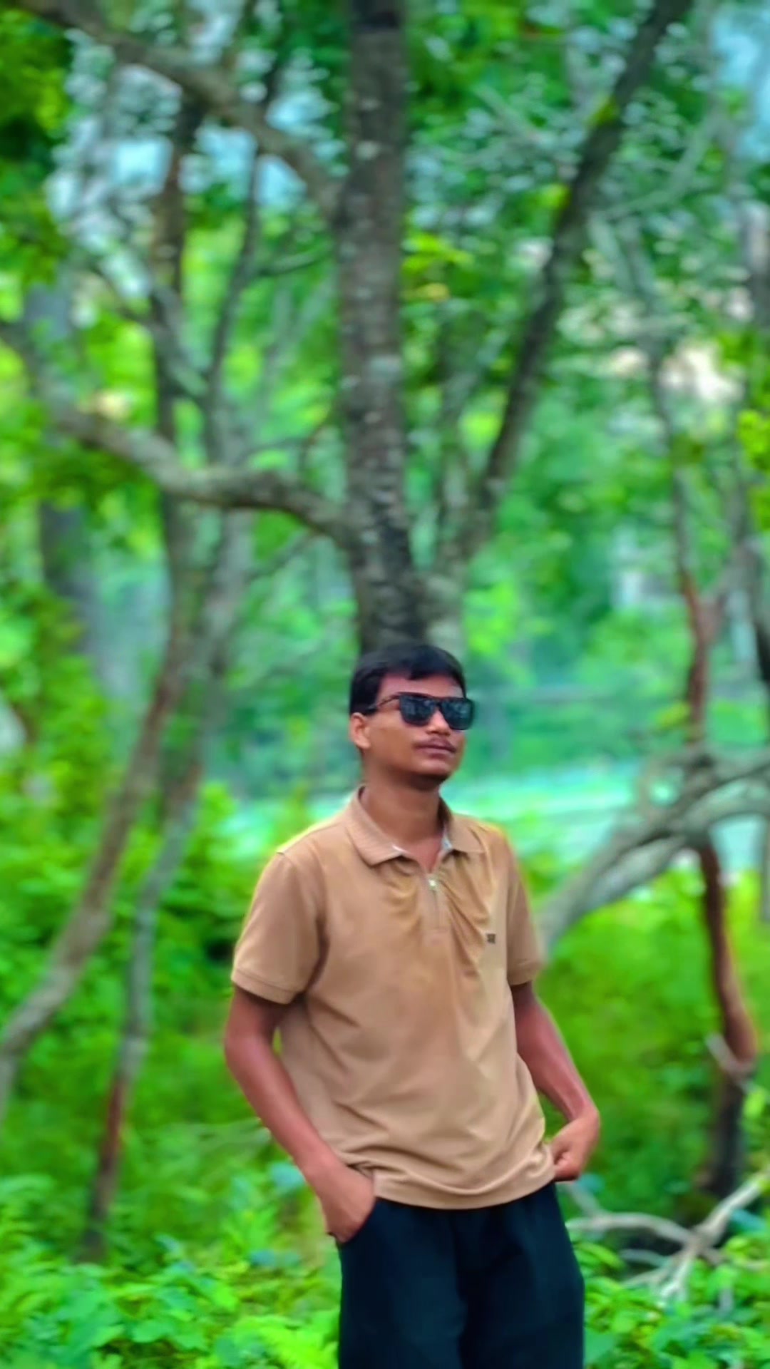 @AarYan