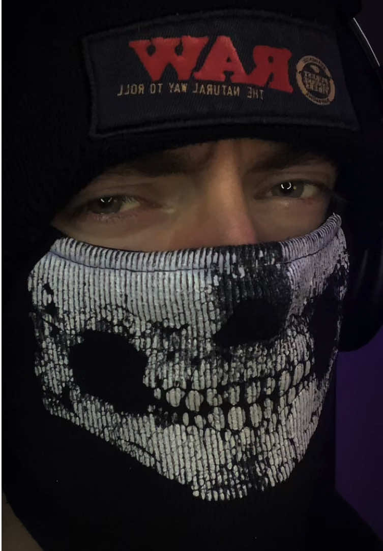 @𝐤𝐲𝐱
