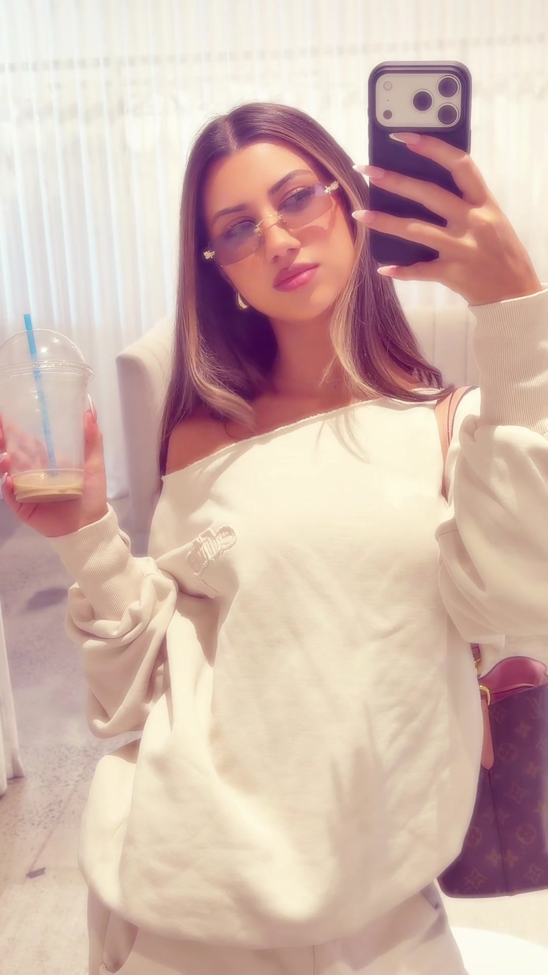 @vic