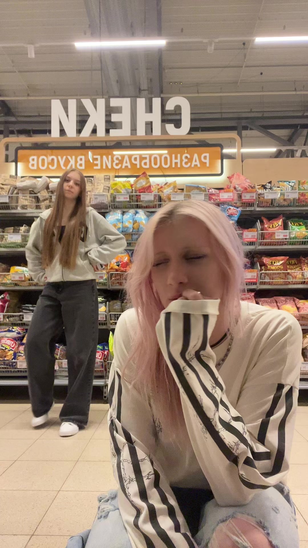 @лара ежевичка 🦇