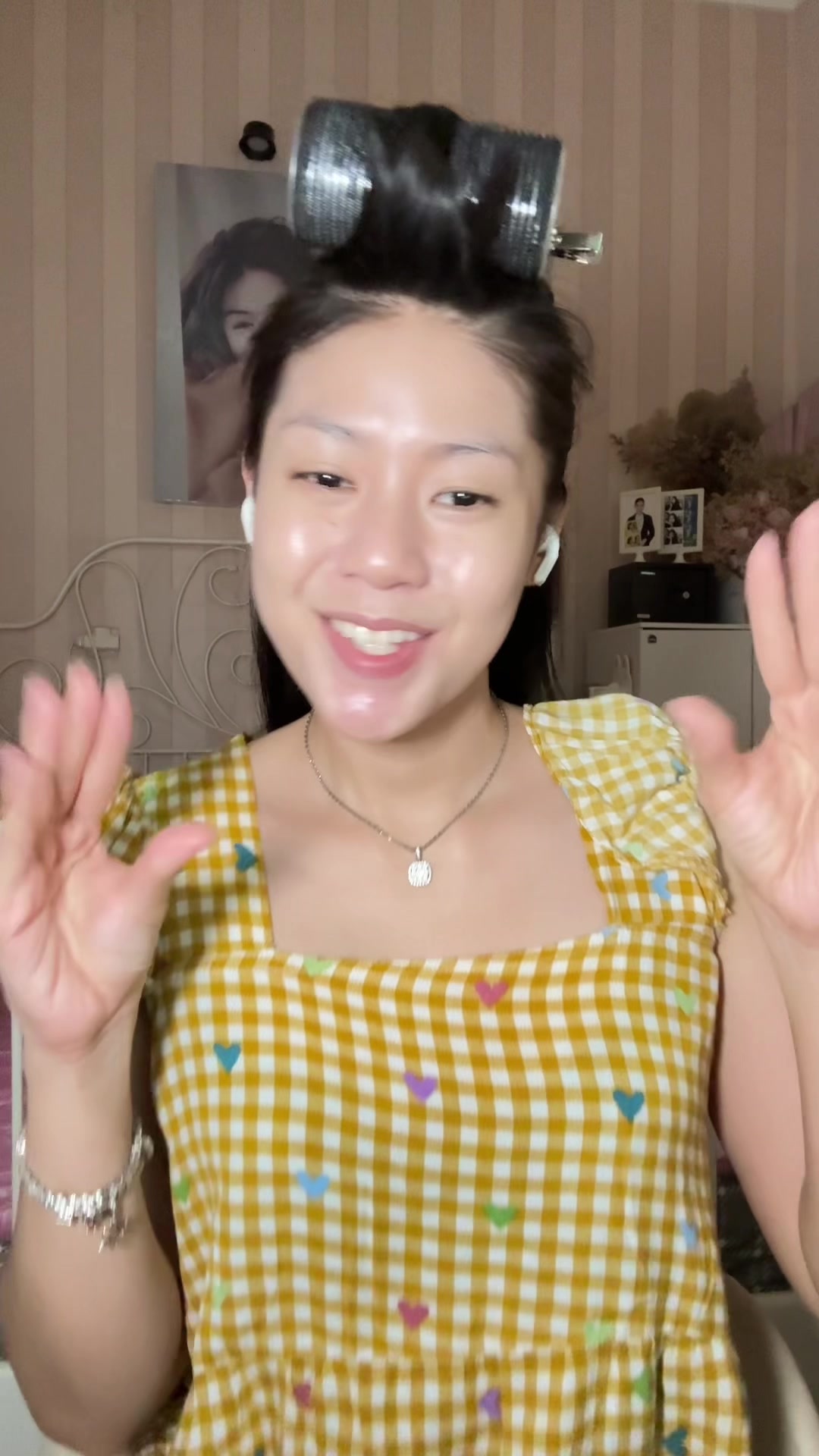 @tiaathaayareall
