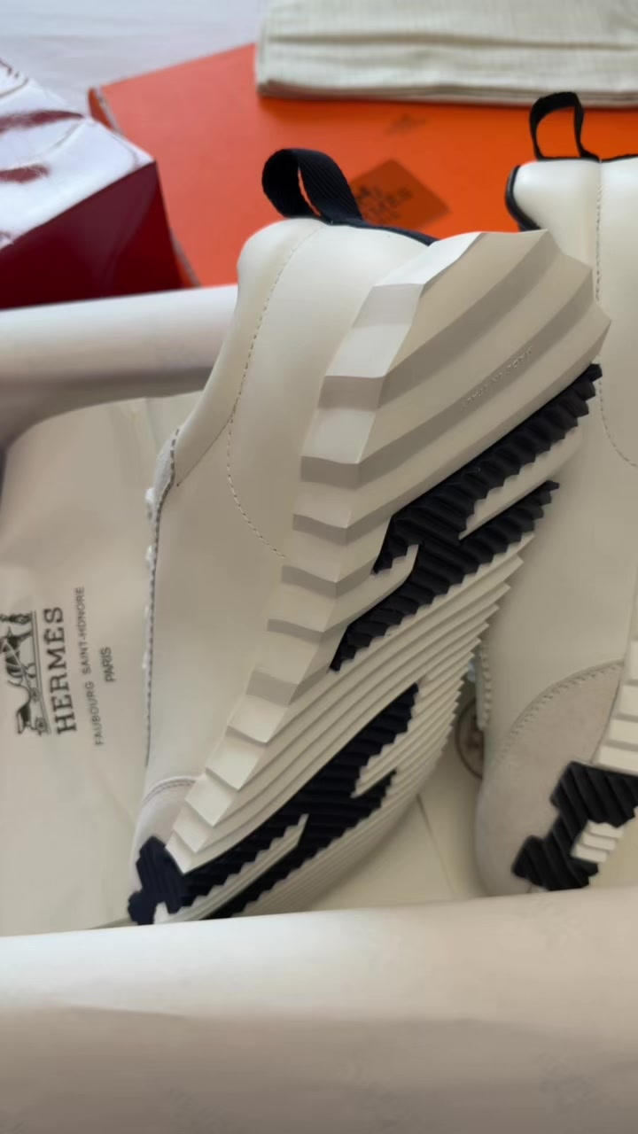 @KicksOnFire.pe8👟🛒