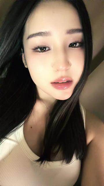 @minabj_