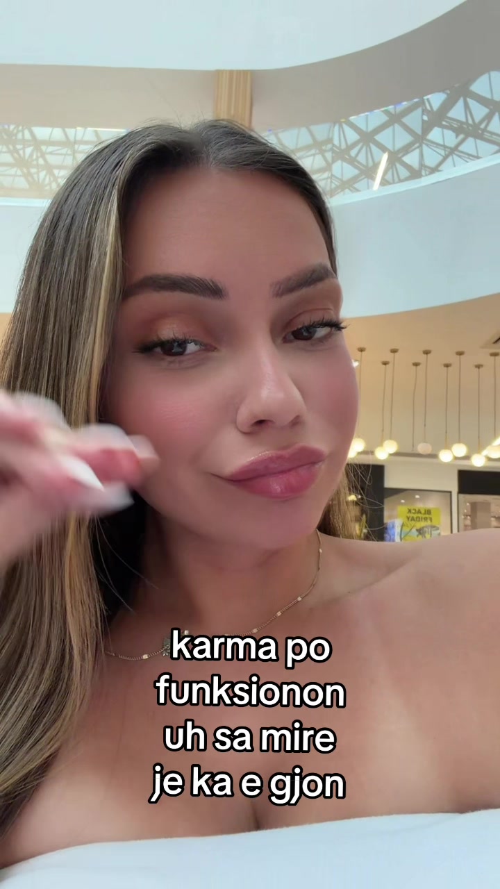 @Leandra