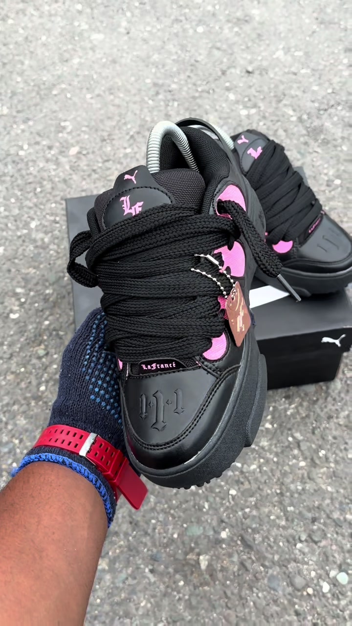 @Kickz_nation__