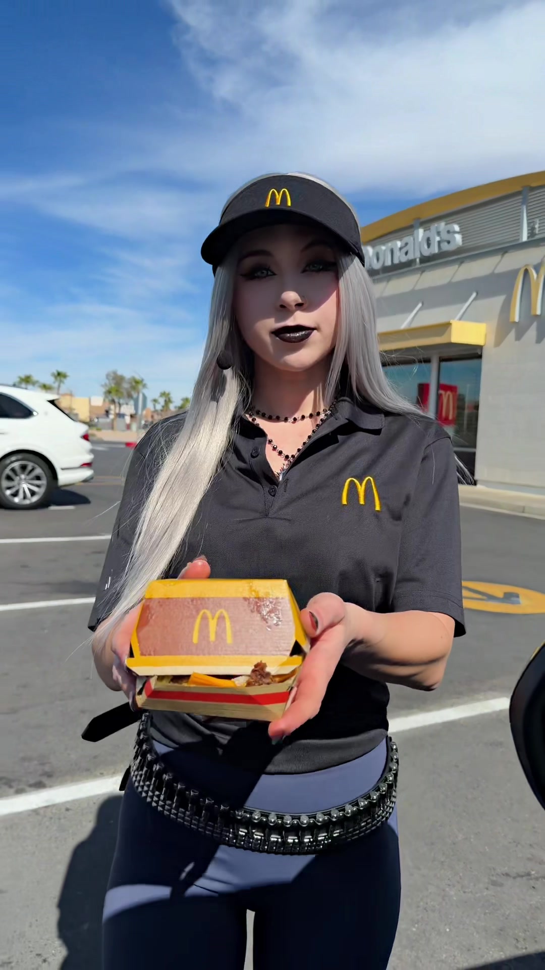 @Dessyy