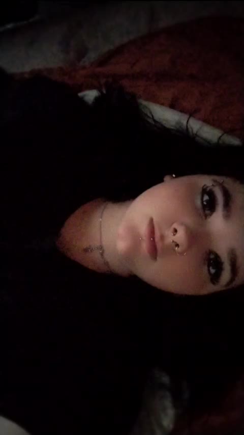 @Emily🖤