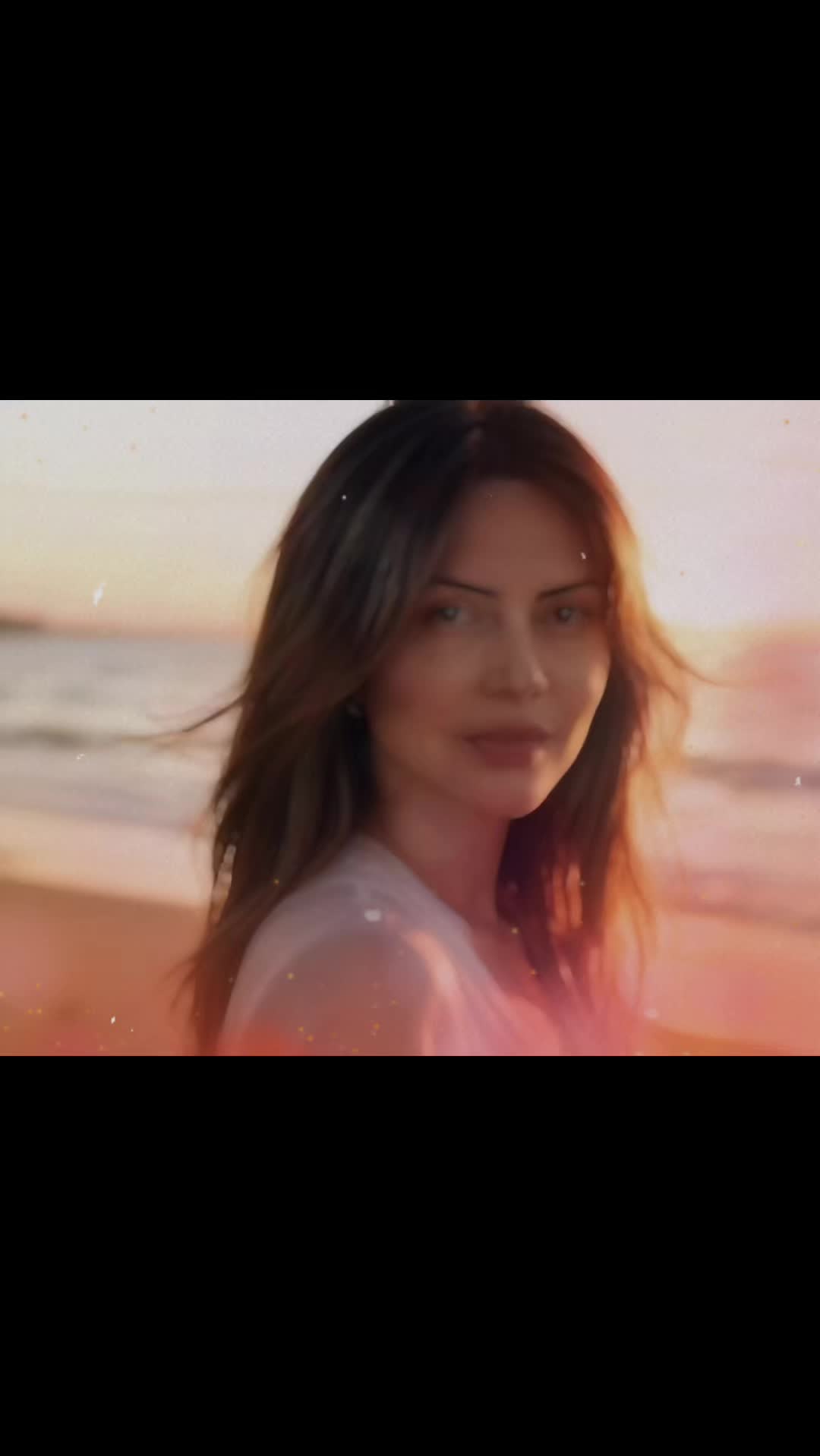 @𝓛𝓲𝓼 𓆩♡𓆪&hearts;️💋
