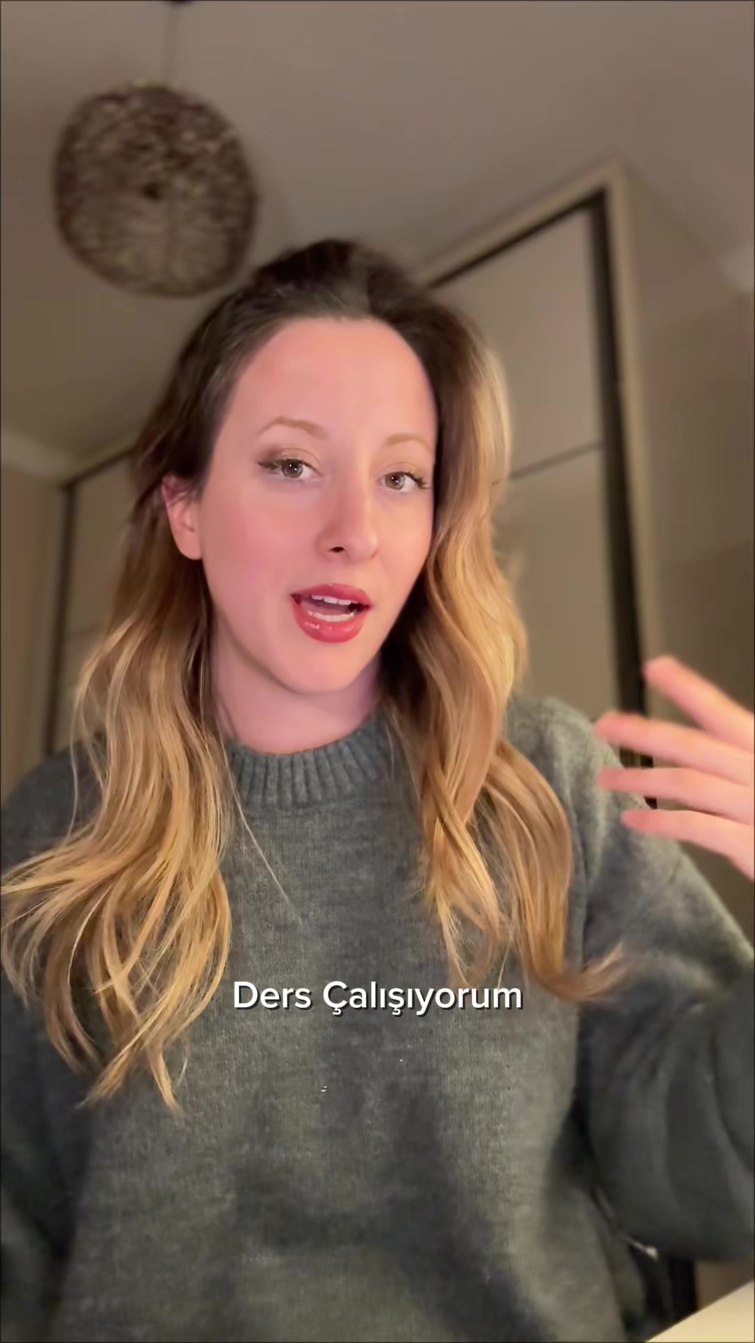 @Defne