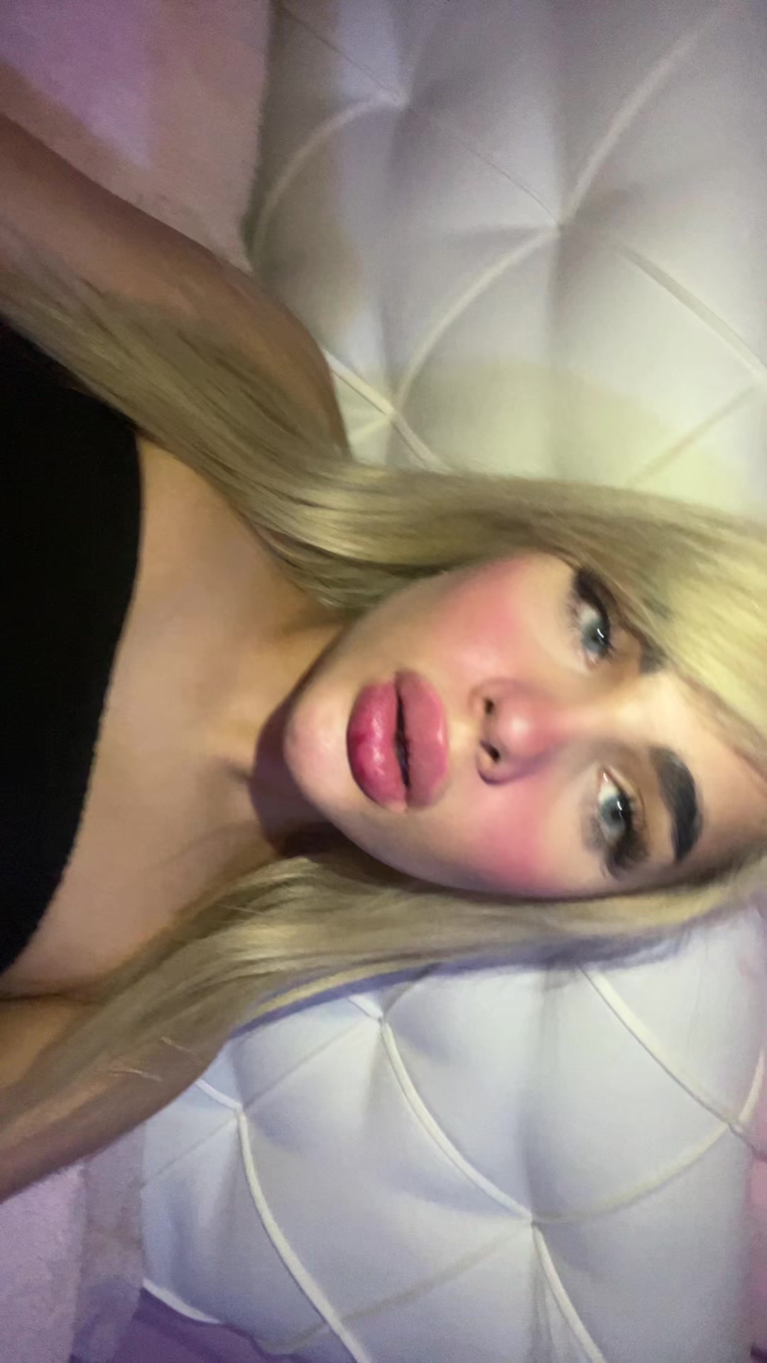 @elisa mokhtari