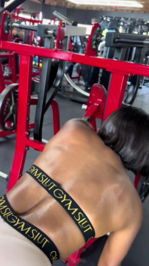 @OFFICIALGYMSLUT