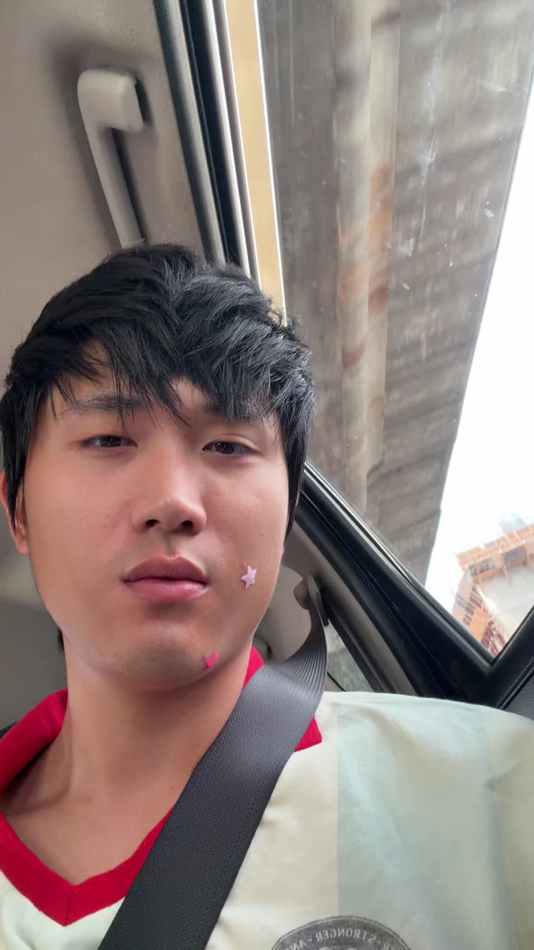 @Charles Hsu Spam Account