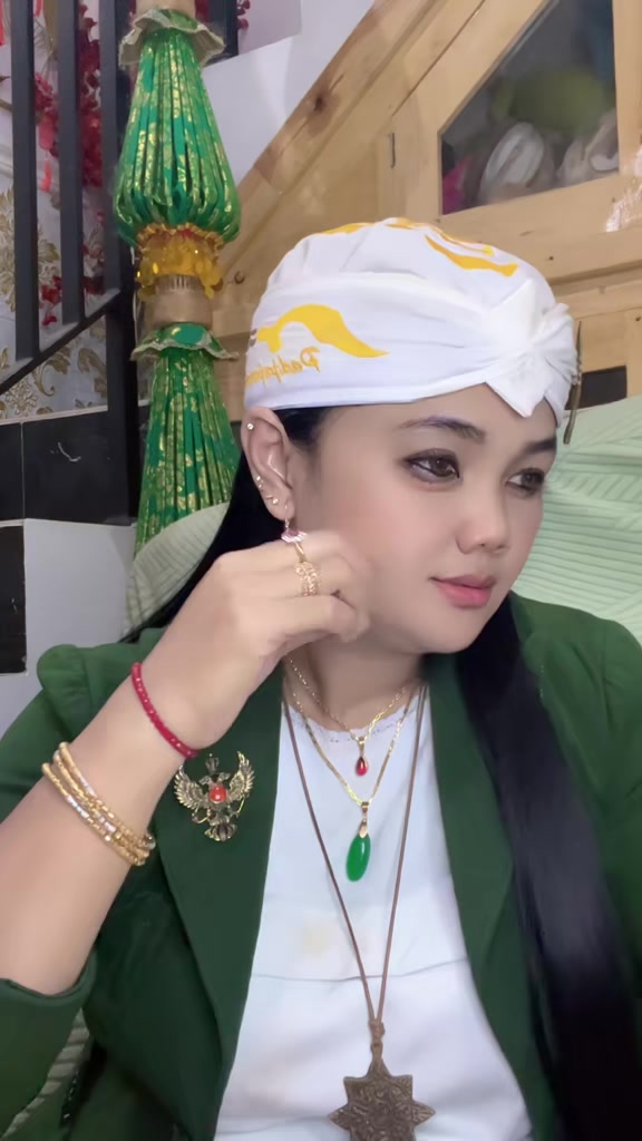 @TelogodogBUNDA YANA