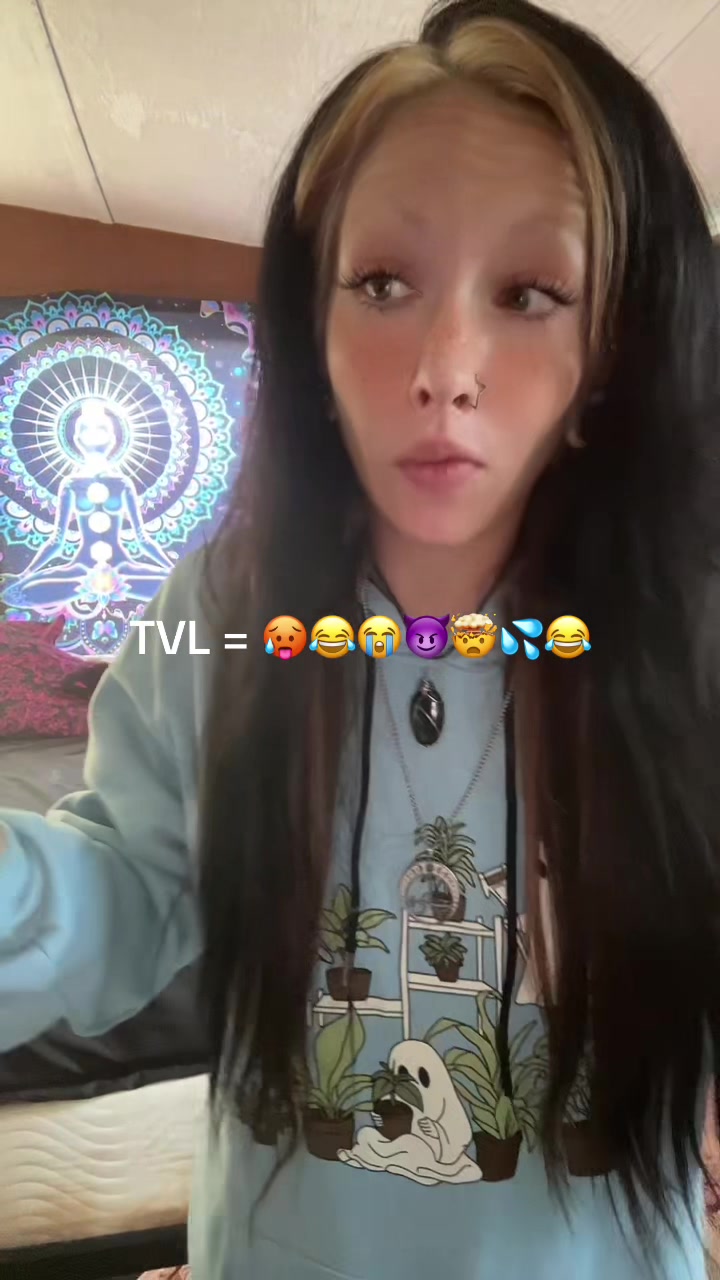 @little_miss_sm0kesal0t