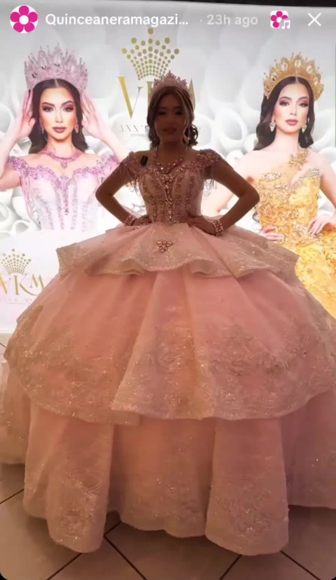 @Jmonica