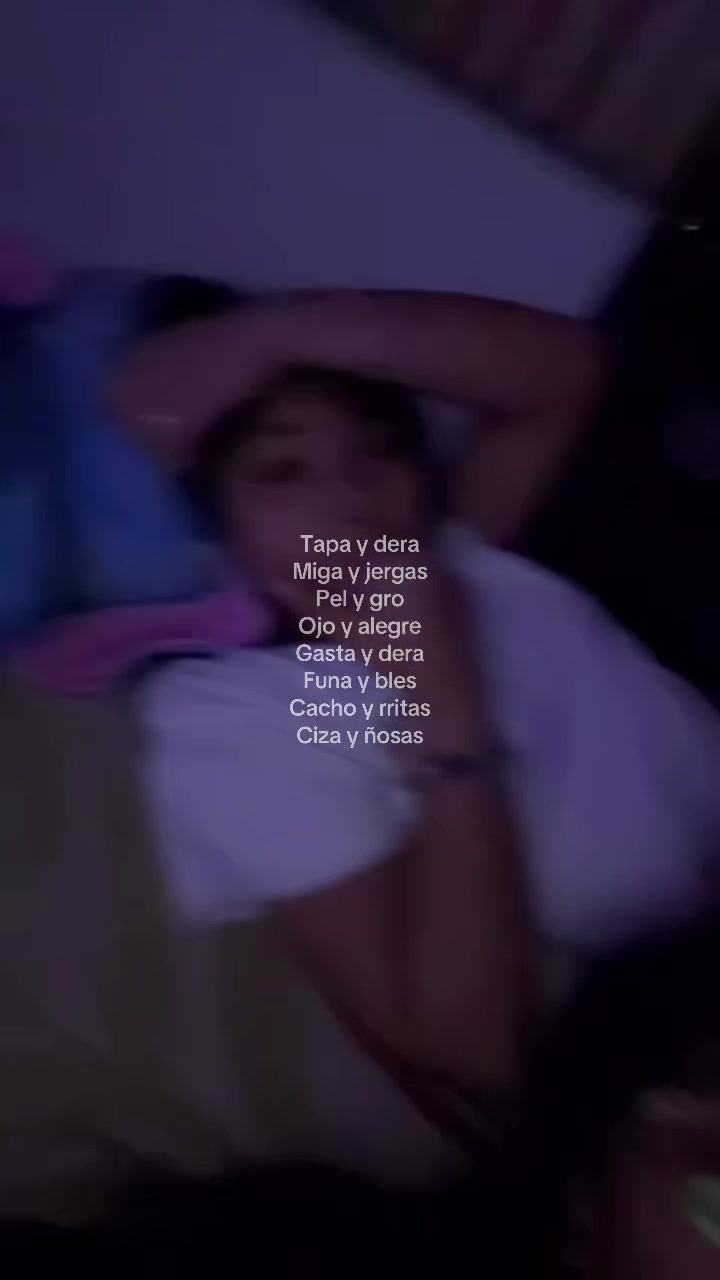 @karlitaa ☻