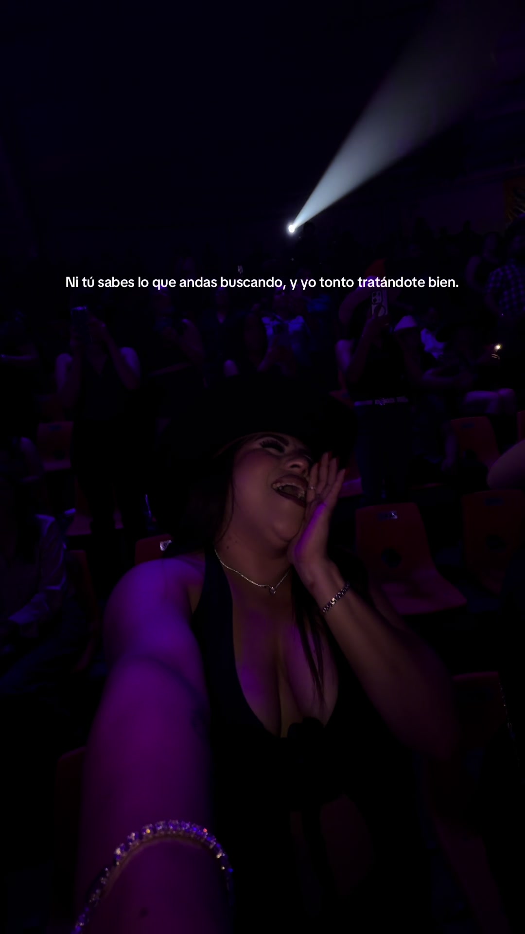 @Laura Sarah&iacute;